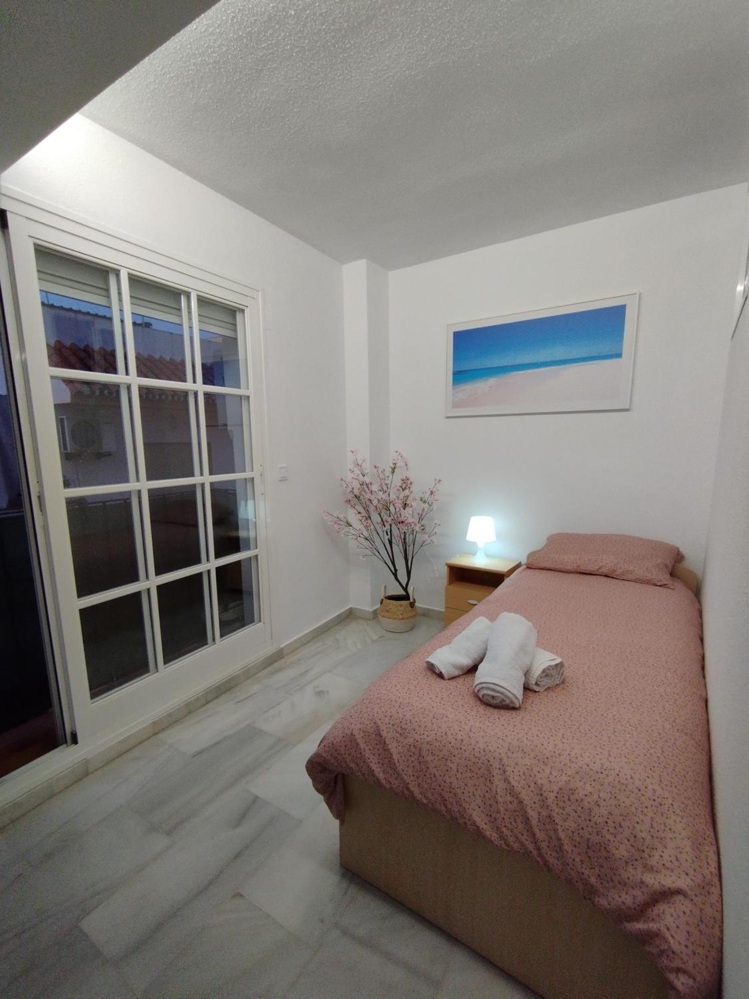 Apartamentos Playacala La Cala Del Moral Exterior foto